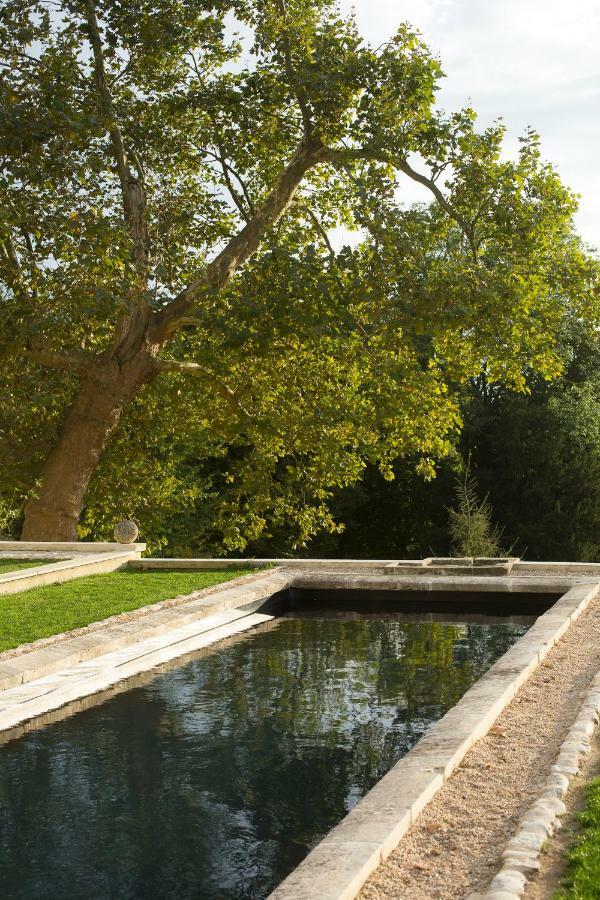 La Clairiere De La Reine Hortense - Pierres D'Histoire Saint-Prix  Exterior photo